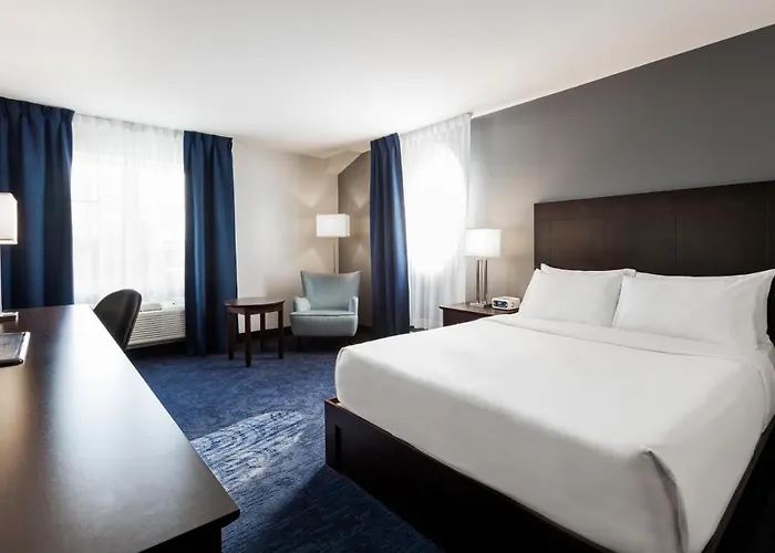 Imperia Hotel & Suites Saint-Eustache